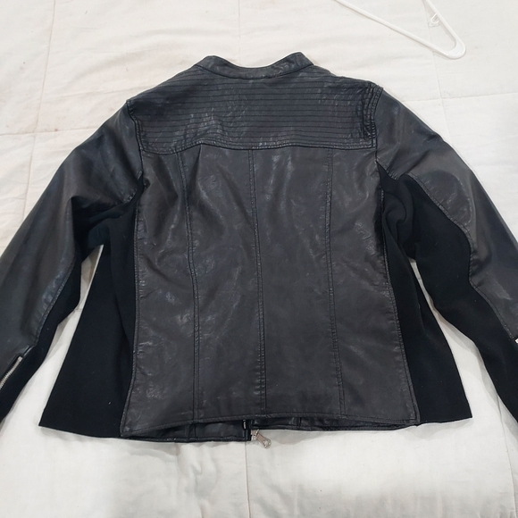 Maurices Black Jacket with Zipper Accents NWT - Picture 3 of 9